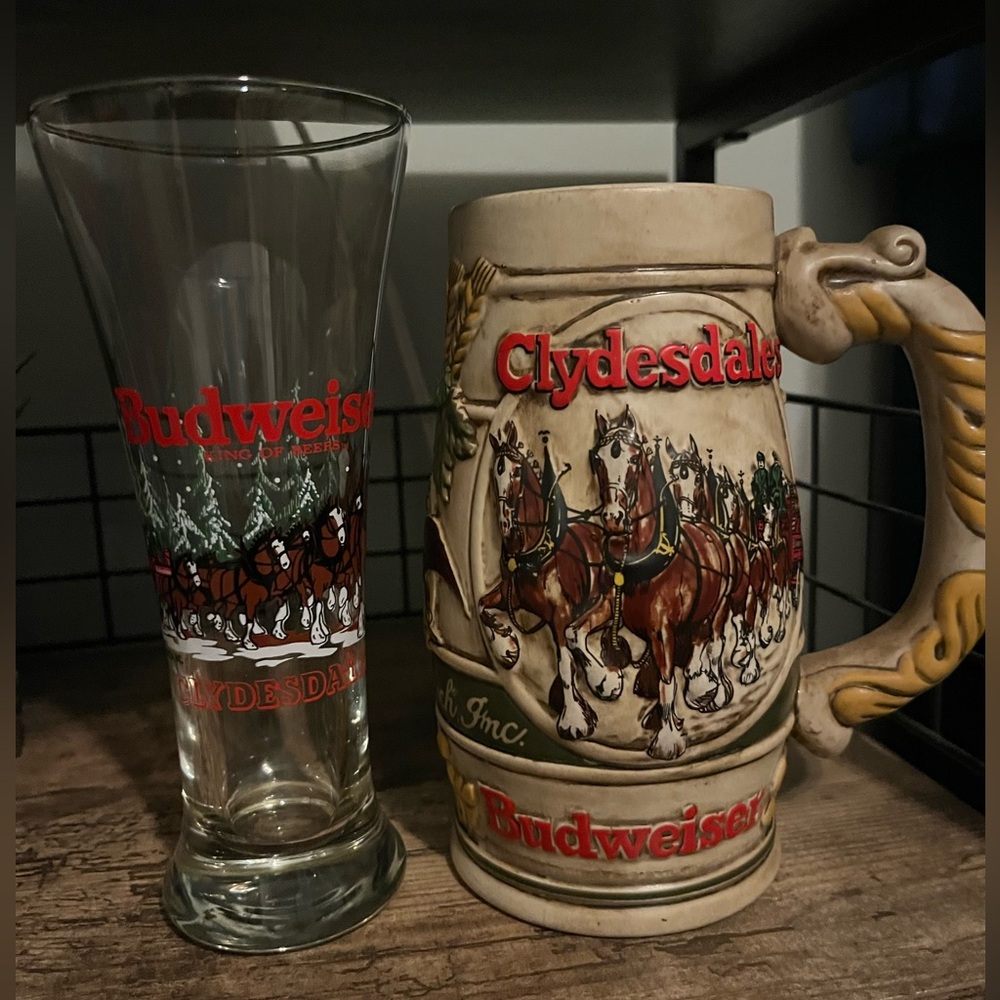 Lot of 2 - Vintage Budweiser Clydesdales Holiday Stein & Pilsner Glass